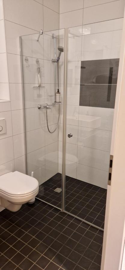 Homey Apartments Harbor Suite - Parking Two Bathrooms Netflix Sea View Μπρέμερχαφεν Εξωτερικό φωτογραφία